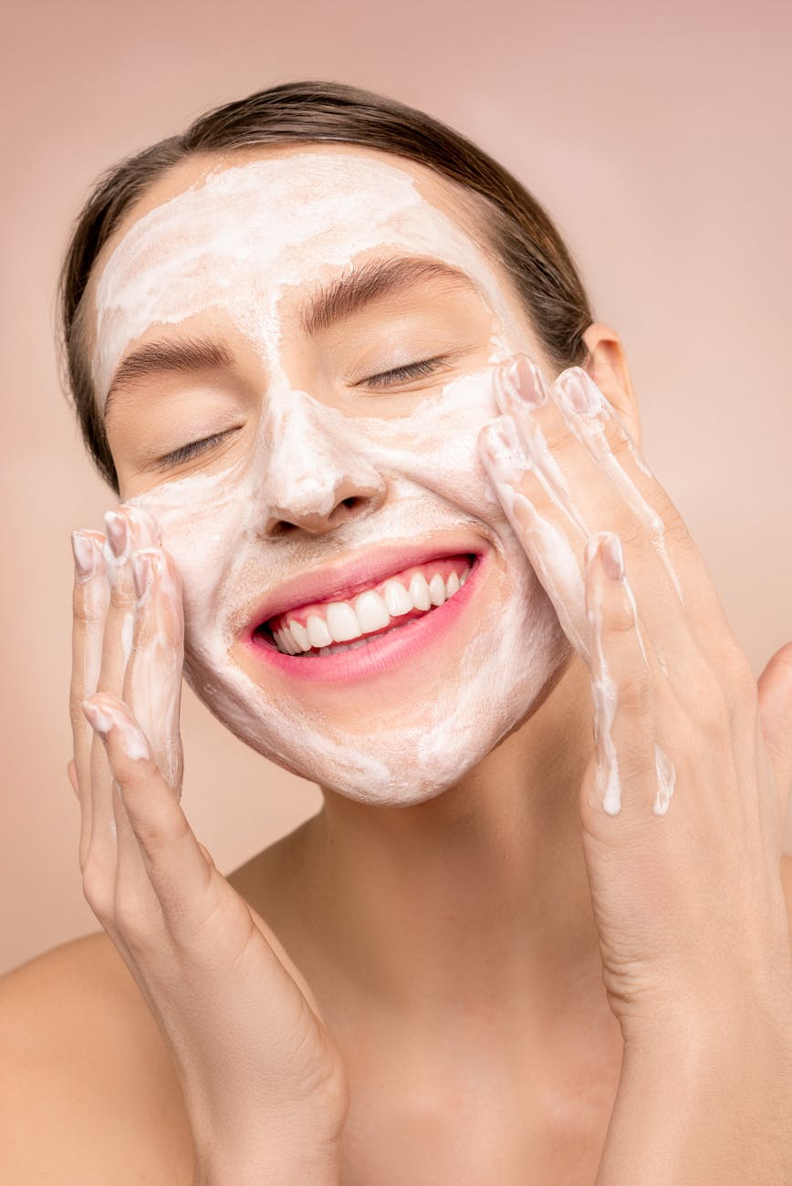 5 Skincare Ingredients You Should Not Mix